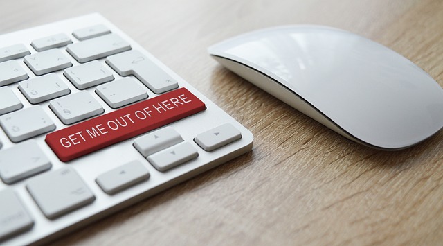 Keyboard with 'get me out of here' button